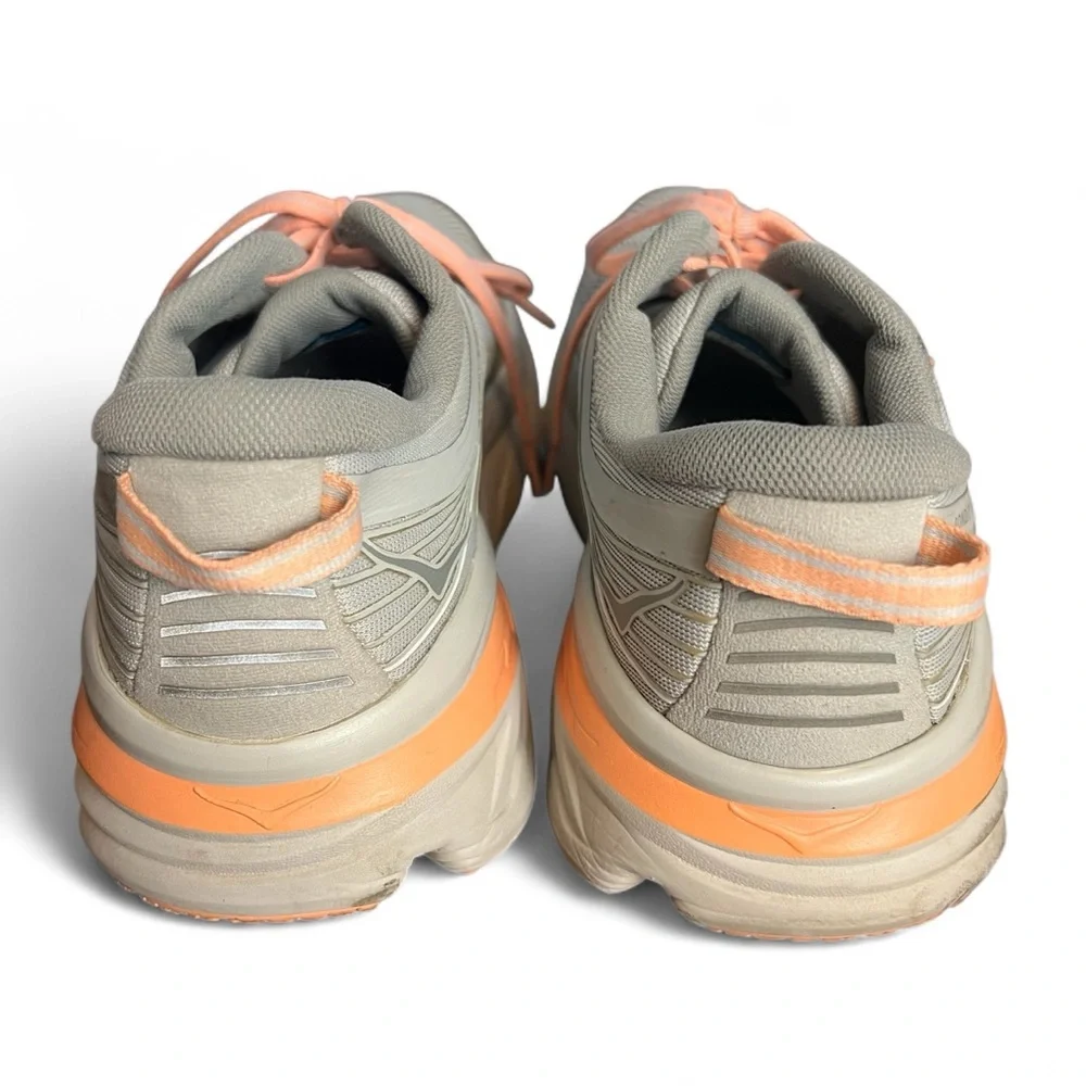 Hoka One One - Women's Bondi 7 Running Shoes Gray Peach -‎ Sz. 10